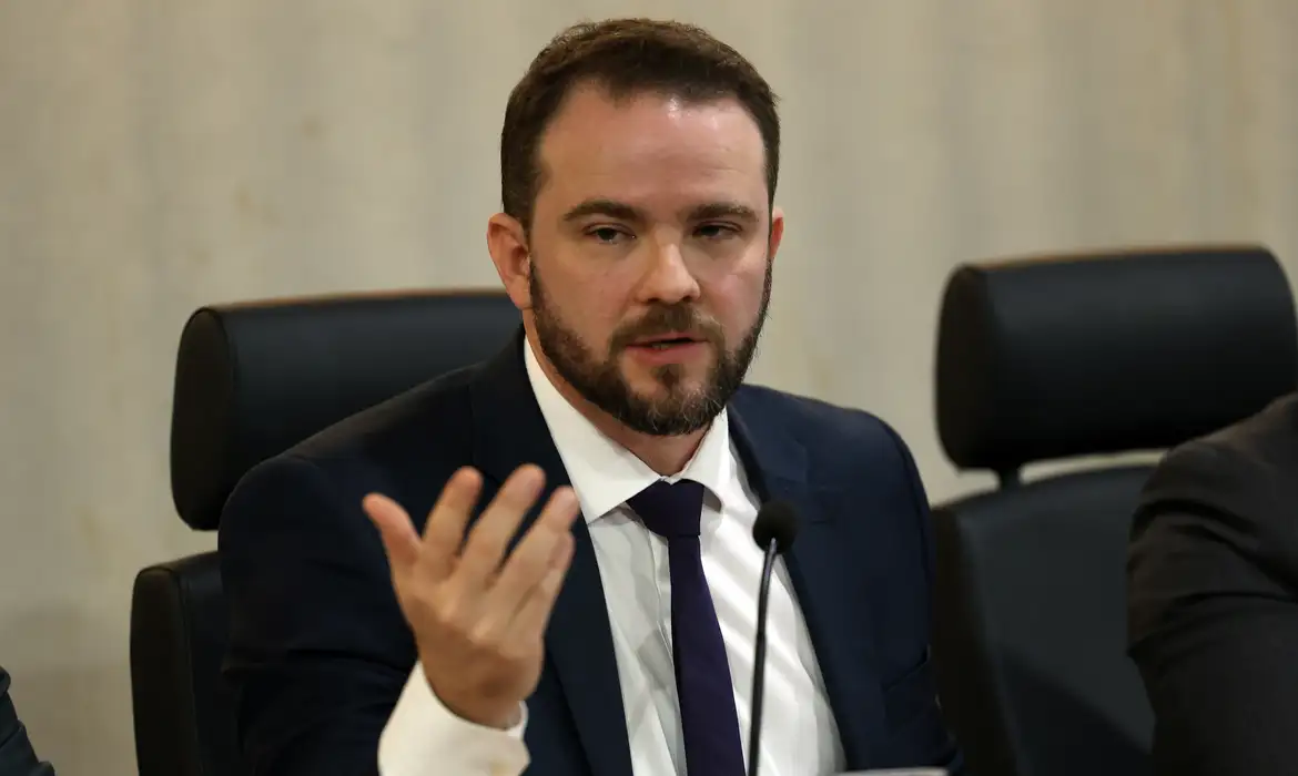 MEI: Governo Tenta Reduzir Impacto Fiscal de Mudanças no Microempreendedor Individual