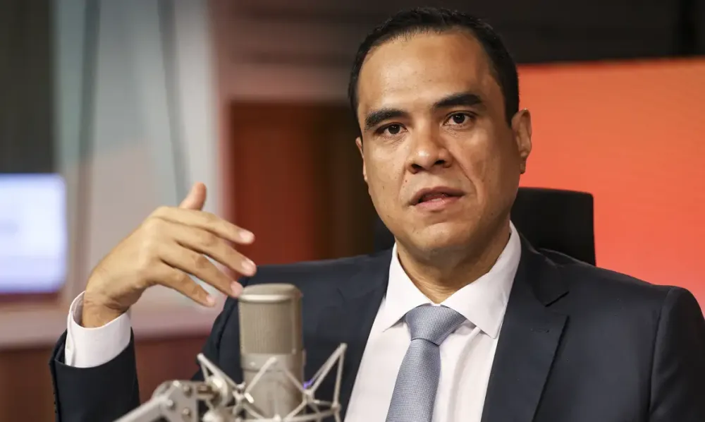 Microempreendedoras Vítimas de Violência: Crédito Especial com Novas Regras!