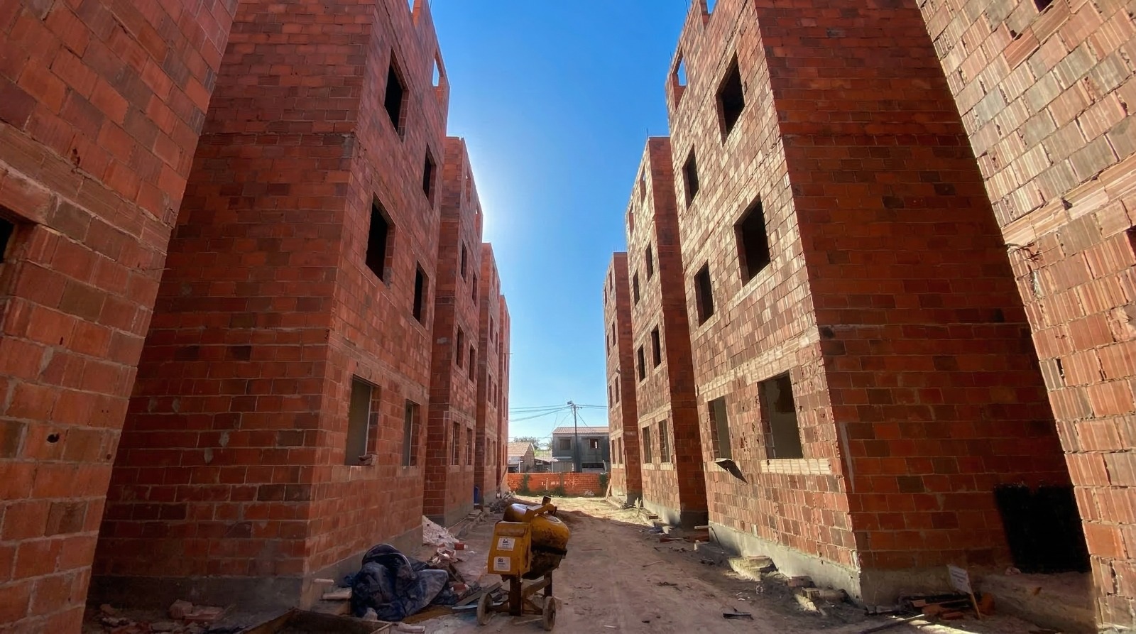 Minha Casa Minha Vida: Lista Completa dos Primeiros Beneficiários no Bairro Canindezinho, Fortaleza