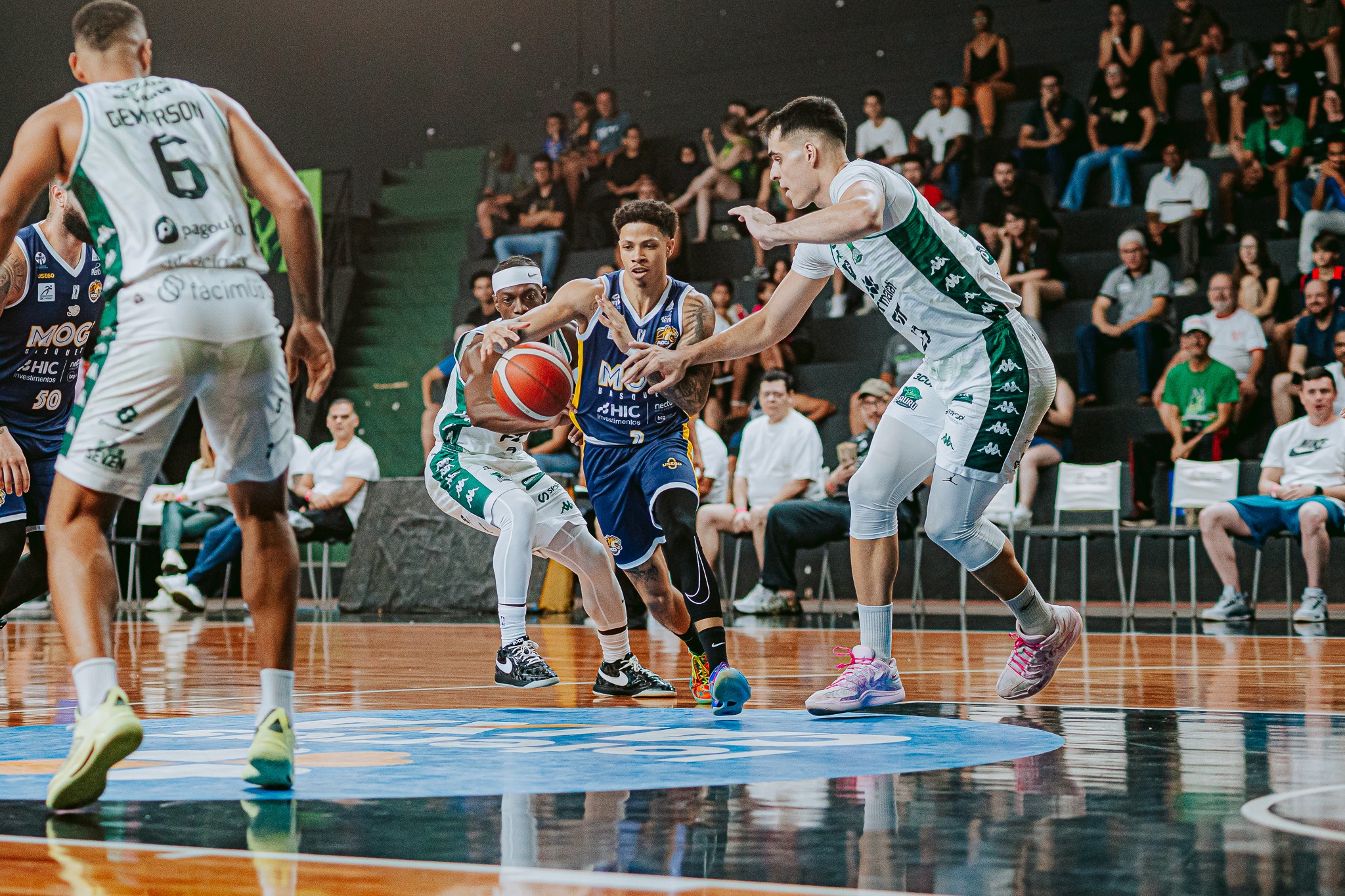 Mogi Basquete enfrenta o Bauru e busca recuperação em casa pela NBB