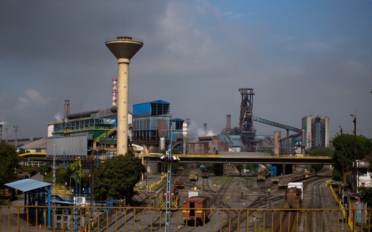 Morre trabalhador terceirizado envolvido em acidente na CSN, em Volta Redonda