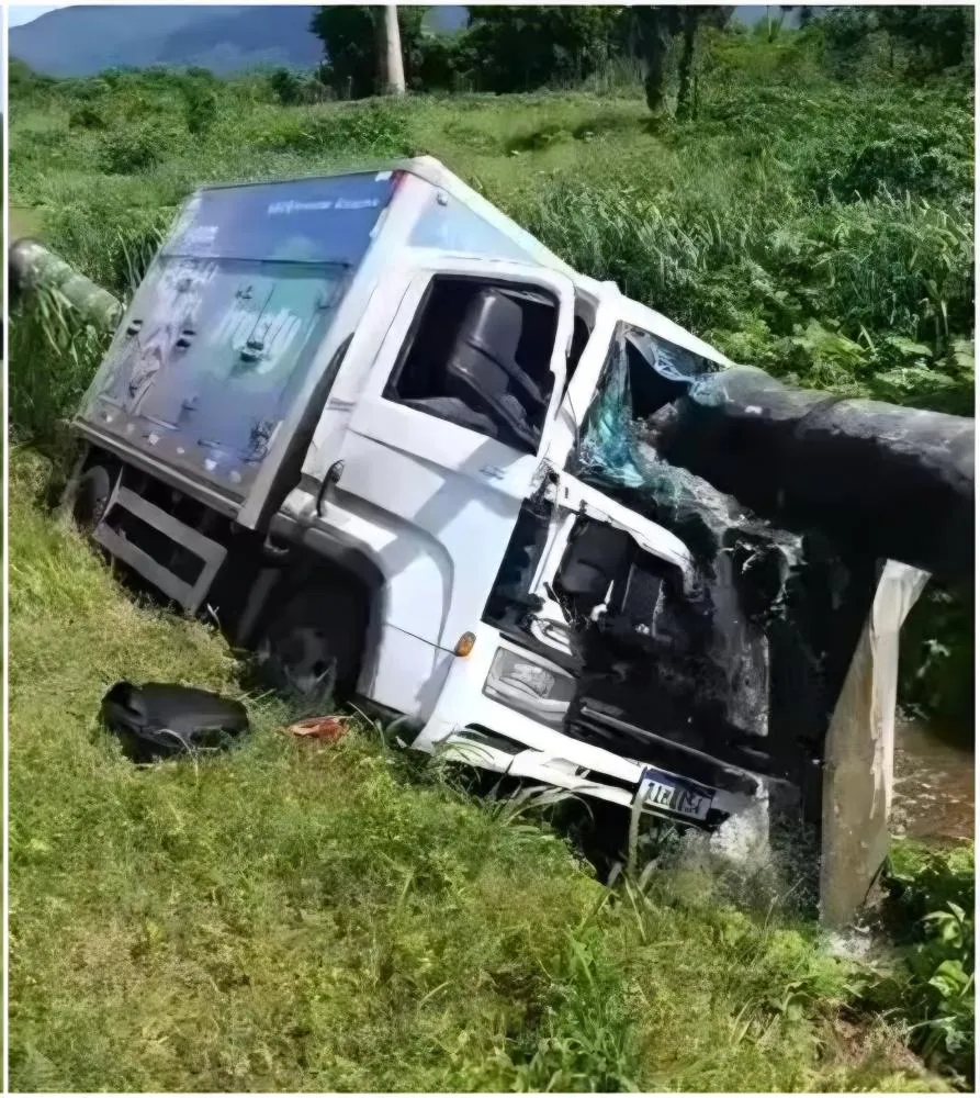 Morte em Trânsito: Acidente entre Caminhão e Moto em Maracanaú, CE - Ceará