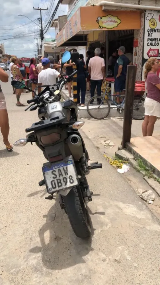 Mulher é baleada enquanto lanchava na Grande Fortaleza: Confira detalhes do crime