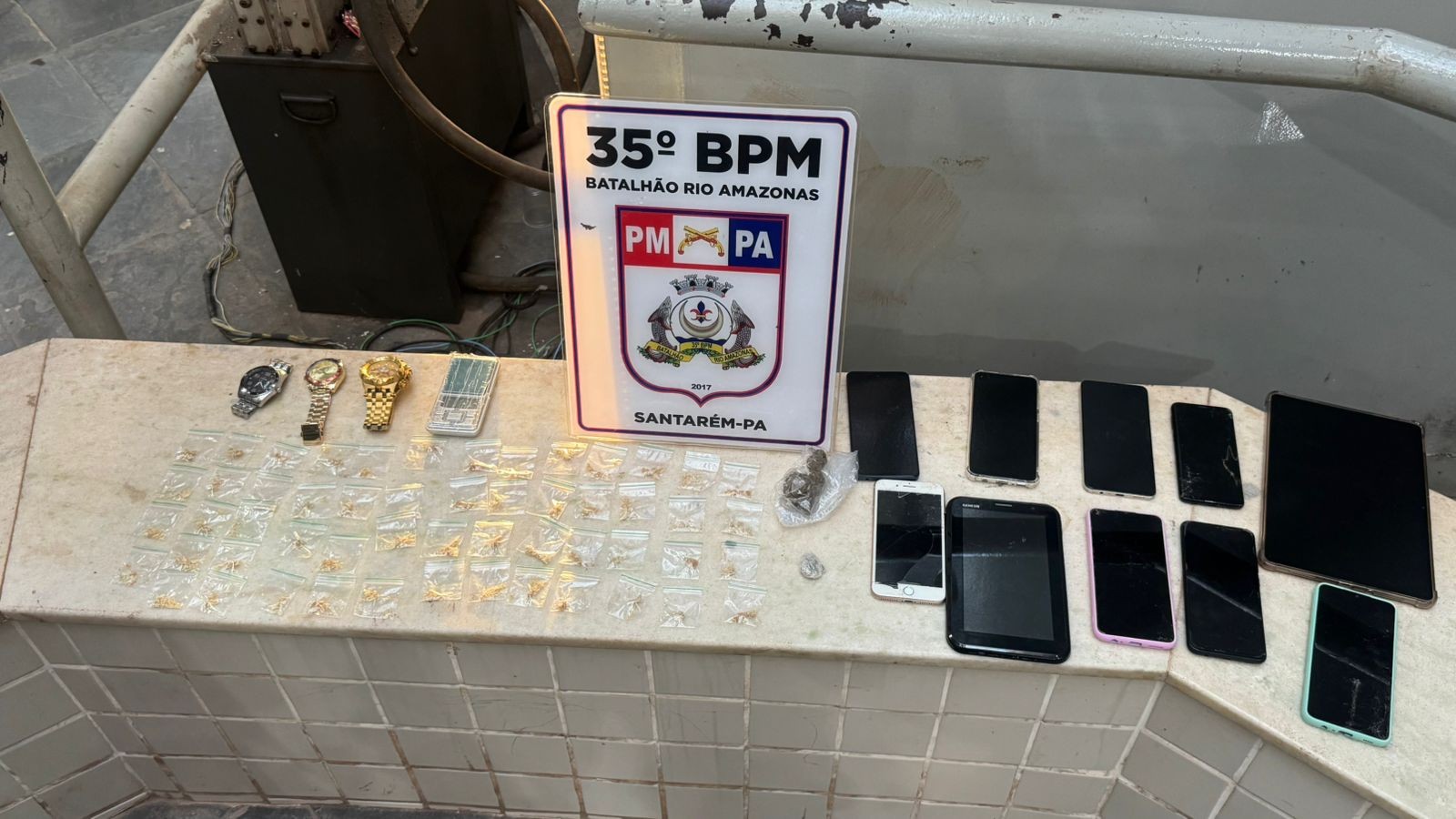 Mulher é presa por tráfico de drogas no bairro Nova República, em Santarém