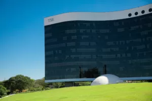 Mulheres Eleitas em Chapas com Fraude à Cota de Gênero: TSE Mantém no Cargo