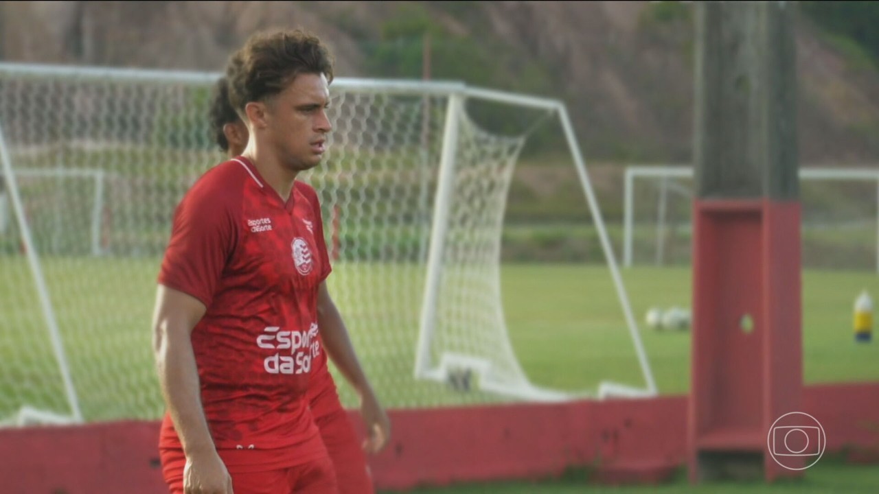 Náutico oficializa contratação de volante Luiz Felipe, ex-Ponte Preta