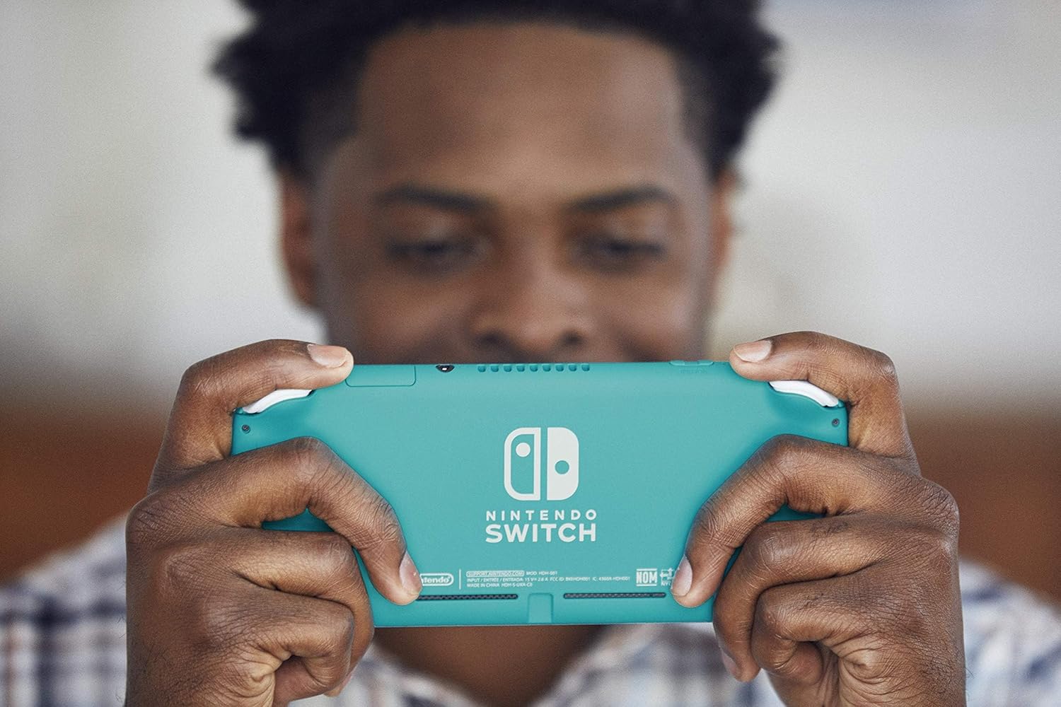 Nintendo Switch Lite Turquesa em promoção incrível: 15% de desconto nos últimos 365 dias!