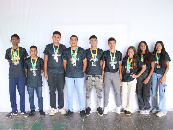 Novo Oriente Celebra os Vencedores dos Jogos Escolares: O Sucesso dos Estudantes