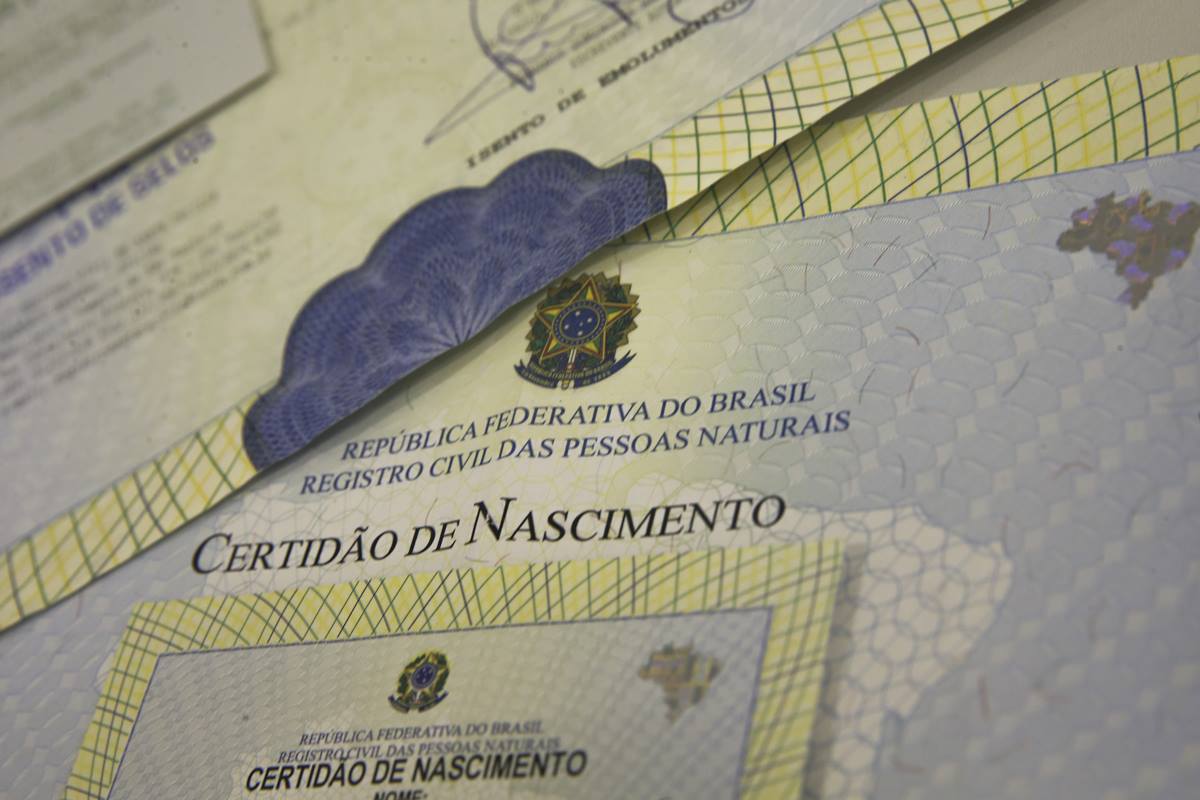 Número de pais ausentes no registro de nascimento em são paulo aumentou significativamente