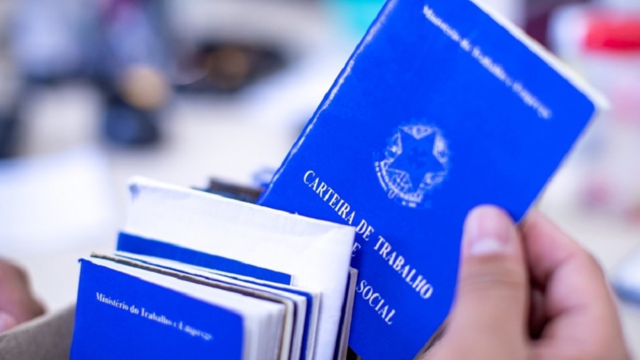 Oportunidade: confira as 55 vagas de emprego em Petrolina e Araripina