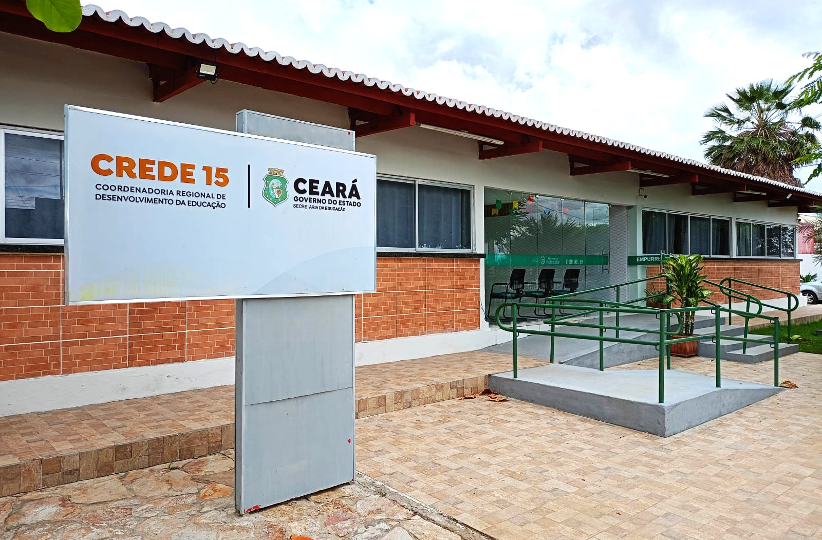 Oportunidade de Ensino: Inscrições Abertas para Tutores com Bolsas em Escolas do Ceará