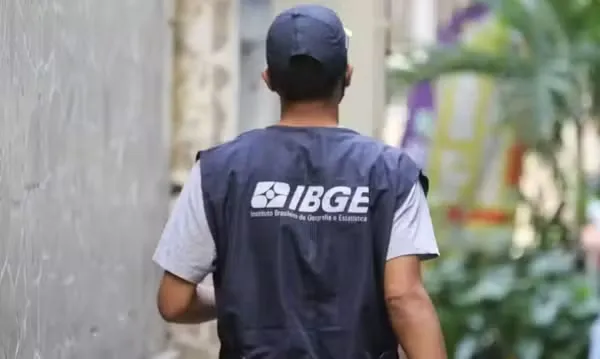 Oportunidades de Carreira: IBGE abre inscrições para 8.143 vagas de nível médio - Saiba como se inscrever
