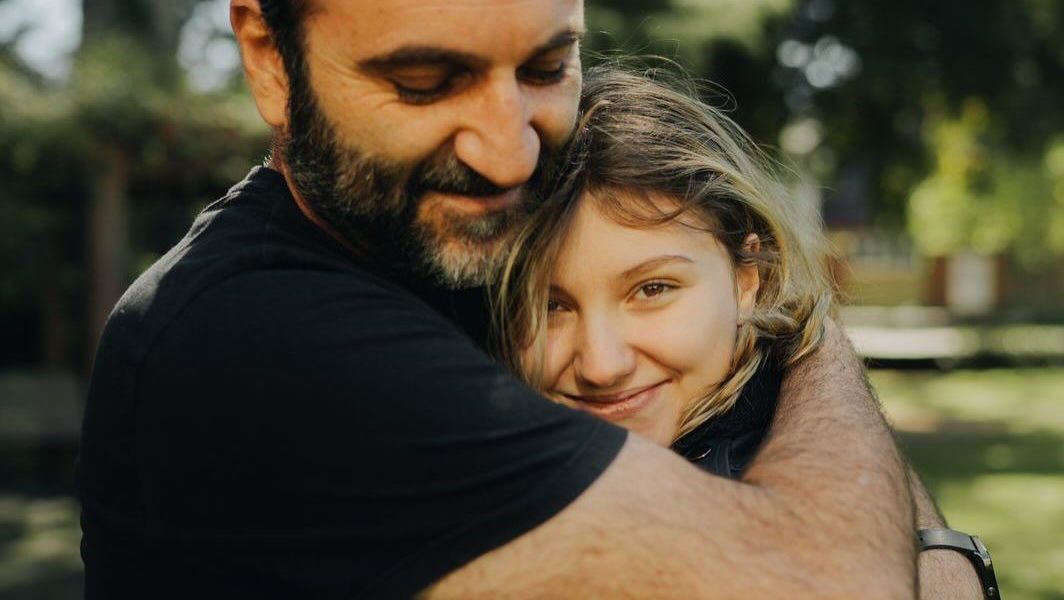 Pai conta parte difícil do transplante de medula de Isabel Veloso