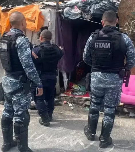 Parto na Rua: Mulher Dá à Luz com Ajuda de Guardas Municipais em Fortaleza