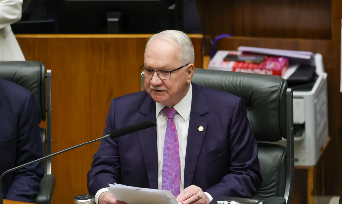 Penduricalhos: STF e Congresso Avançam na Regulamentação de Verbas Extrateto