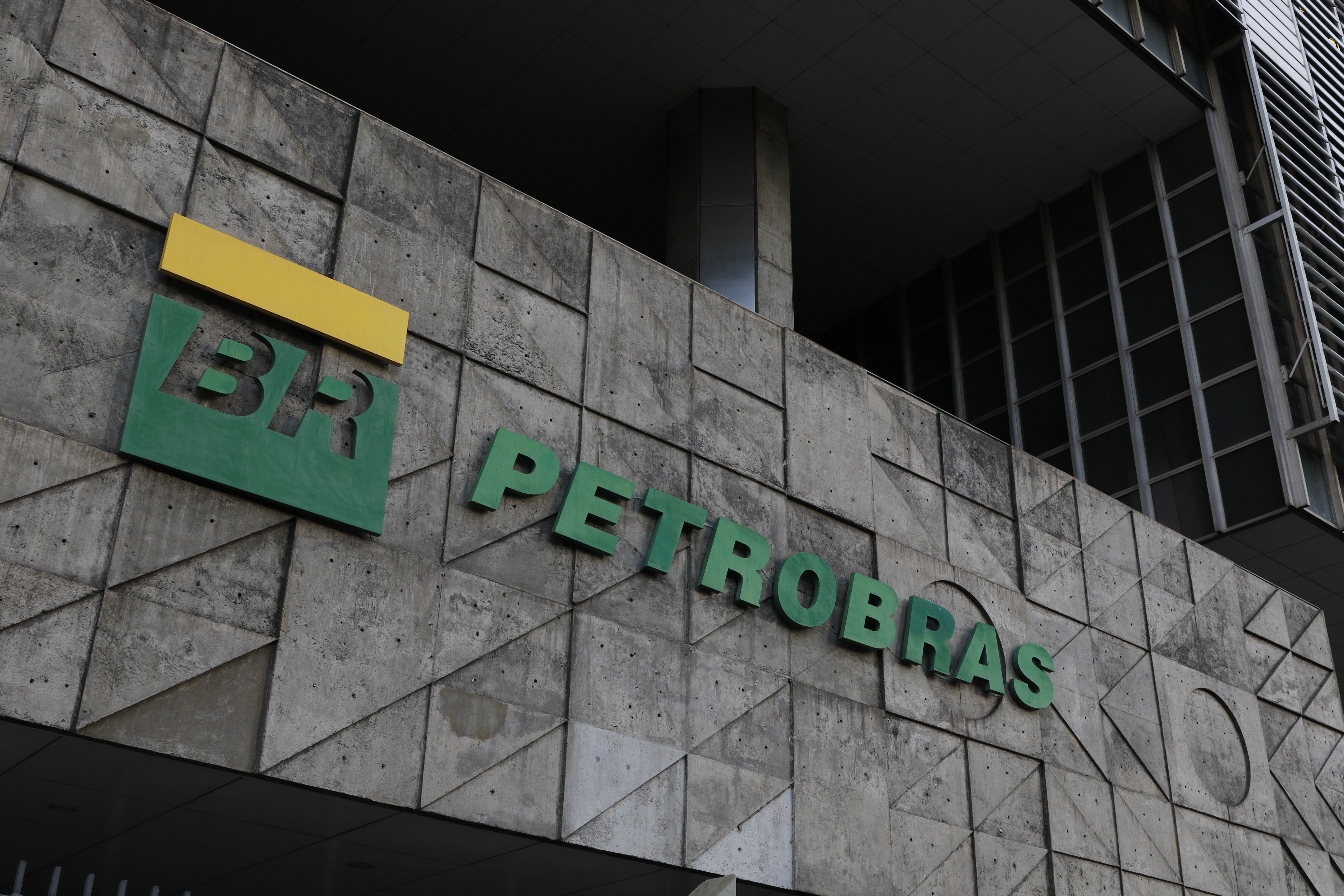Petrobras Abre Mão de Preferência em Braskem e Assina Novo Acordo