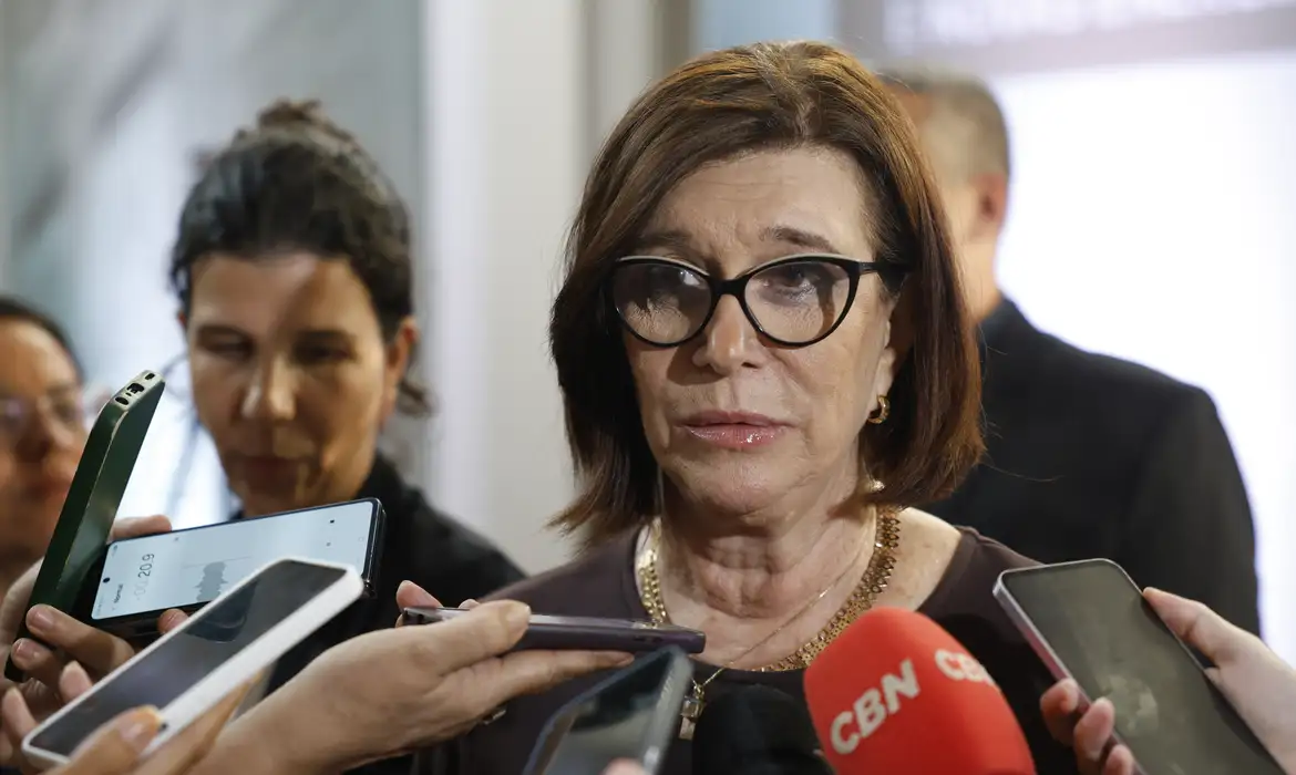 Petrobras busca aumentar produção para estabilizar mercado de combustíveis e garantir segurança energética do Brasil durante a crise internacional