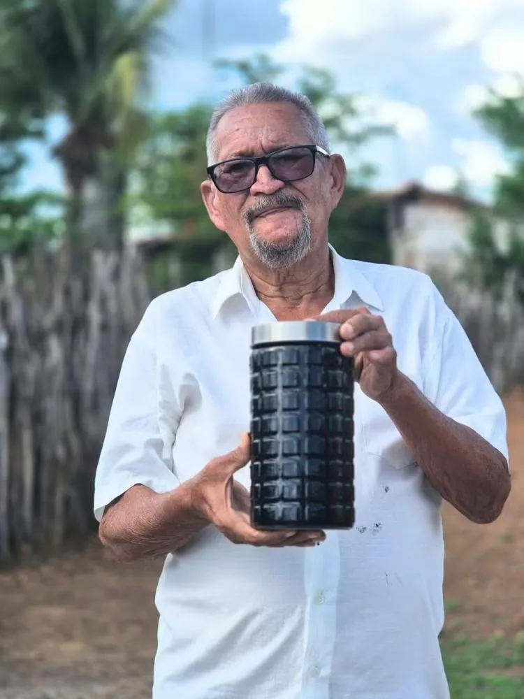 Petróleo no Ceará: Agricultor que Encontrou Líquido Preto em Poço Artesiano Volta a Receber Água Encanada