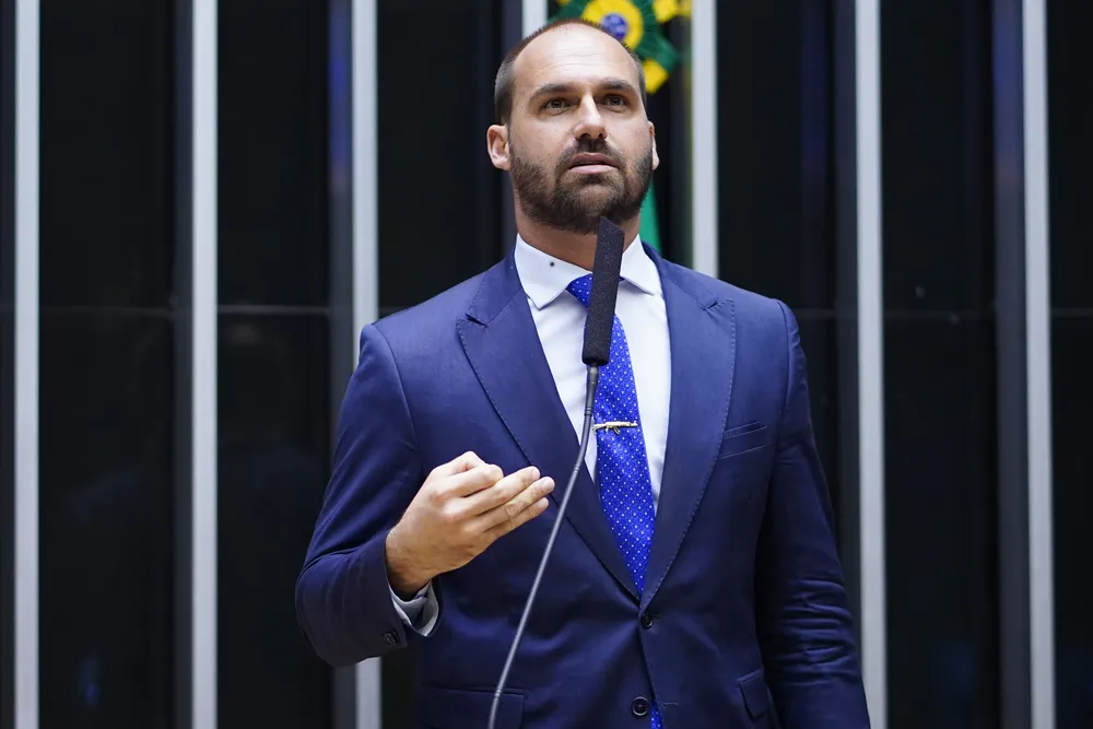 PL Risco de Perder Chapa ao Senado Se Eduardo Bolsonaro Não For Substituído