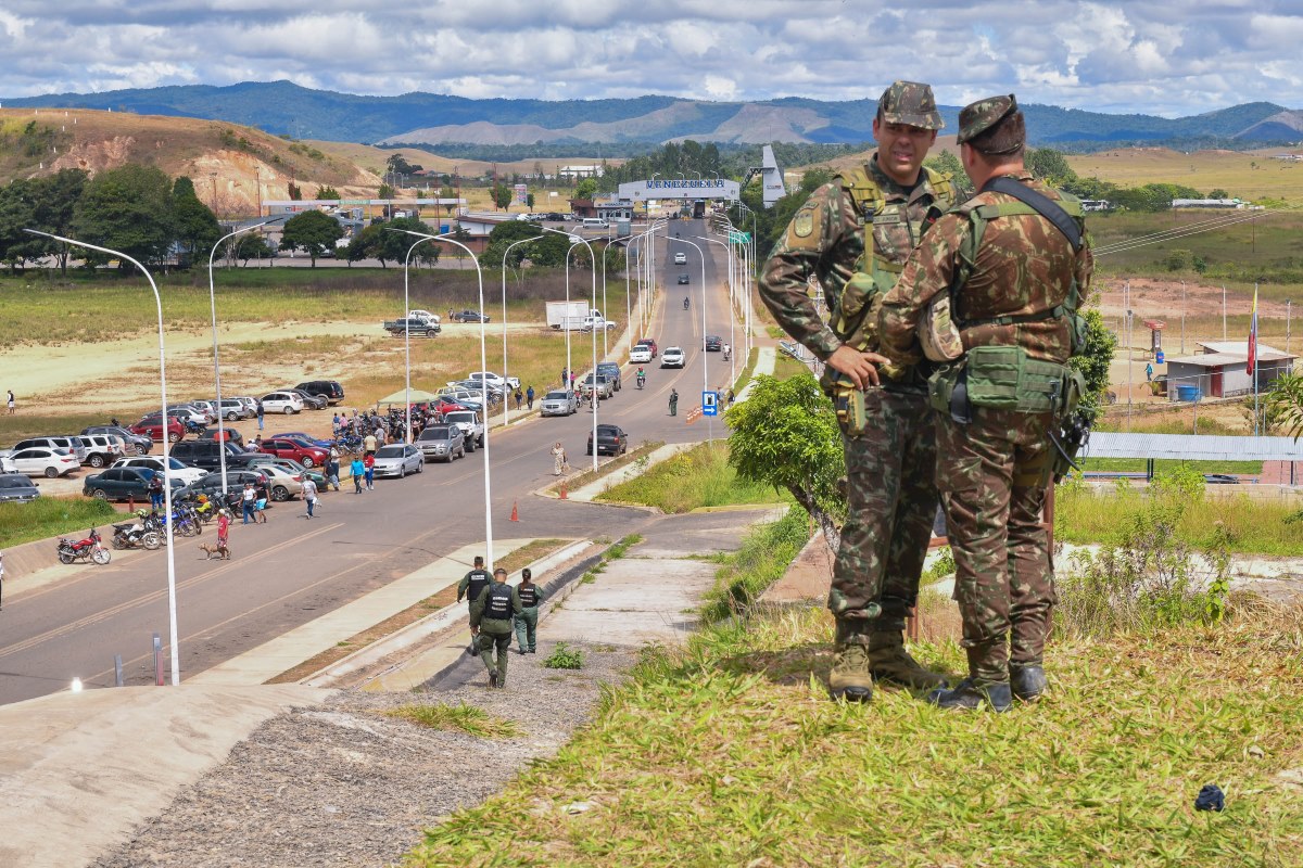 PM de Roraima reforça efetivo na fronteira entre Brasil e Venezuela
