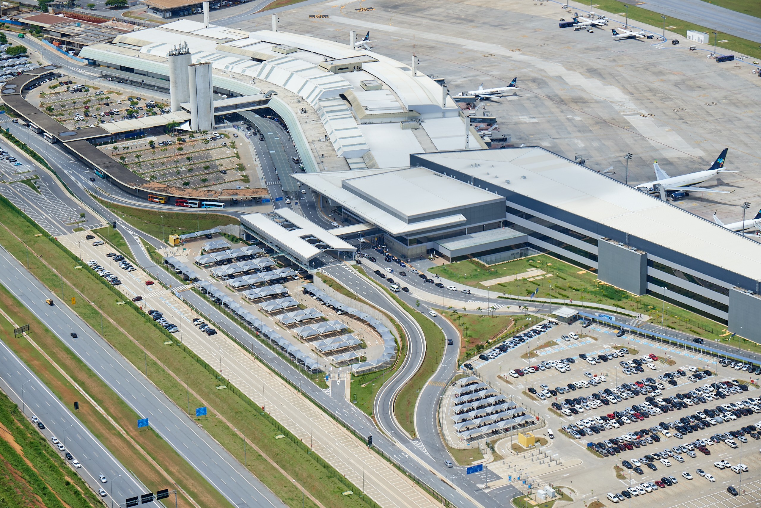 Policial Militar do Rio é Presa por Furto em Aeroporto de Belo Horizonte
