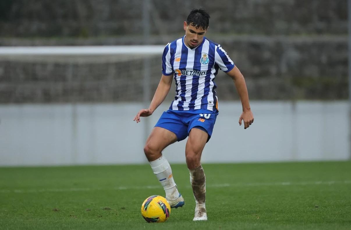 Porto anuncia novo empréstimo de Moreira, do São Paulo, e cita "cláusulas mais favoráveis"