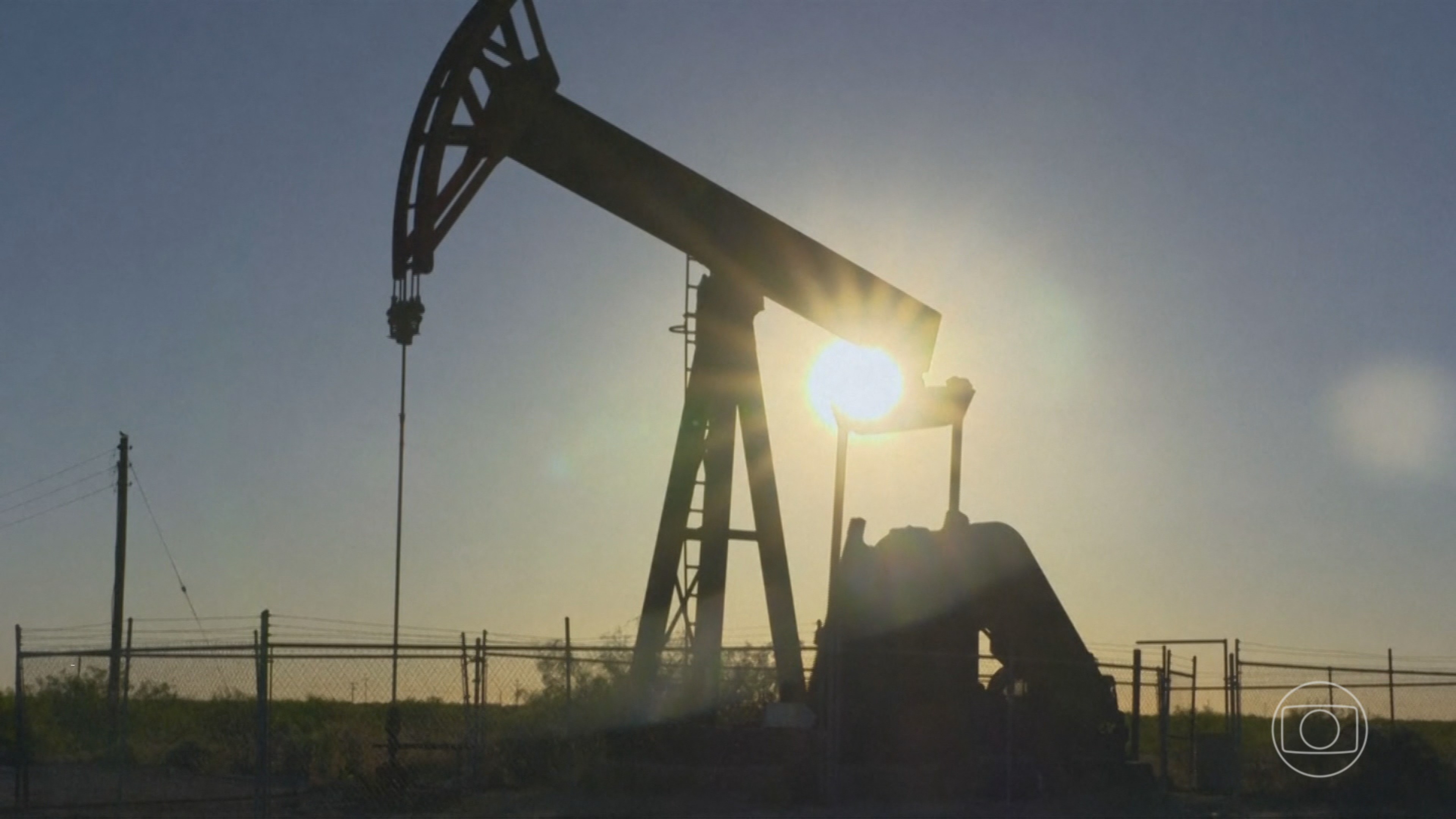 Preço do petróleo cai após intervenção americana na Venezuela