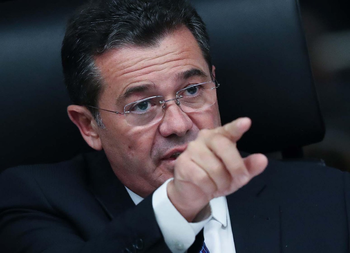 Presidente do TCU diz que eventual reversão de liquidação do Master caberia somente ao STF