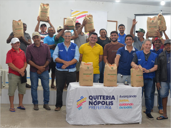 Quiterianópolis Recebe Sementes de Algodão para Agricultores: Uma Iniciativa de Desenvolvimento Local