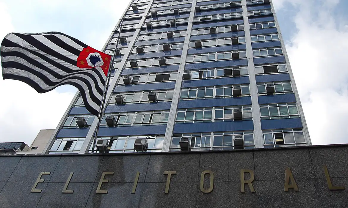 Ratinho Acabará Condenado por Violência Política Contra Deputada: O Que Ele Disse?