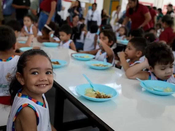 Reajuste de 14,35% no Pnae: O que mudou para a alimentação escolar brasileira em 2026