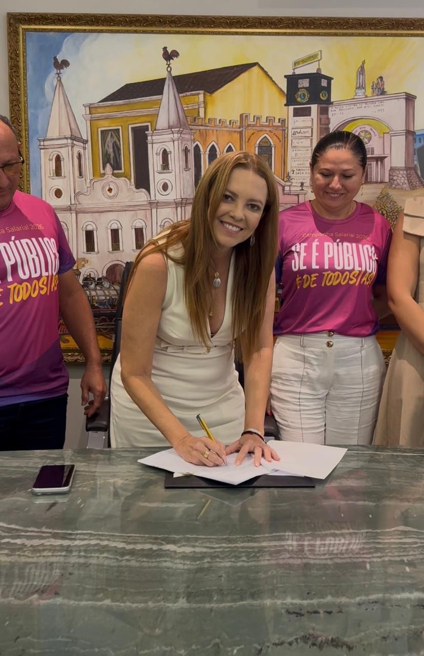 Reajuste dos Professores em Crateús: Prefeita Janaína Farias Sinaliza Valorização da Categoria