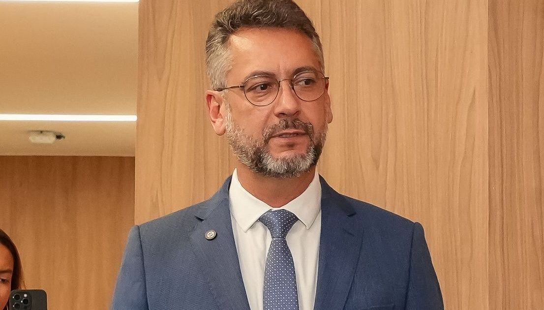 Real Time: avaliação positiva de gestão Clécio (AP) é de 28%; negativa, 20%