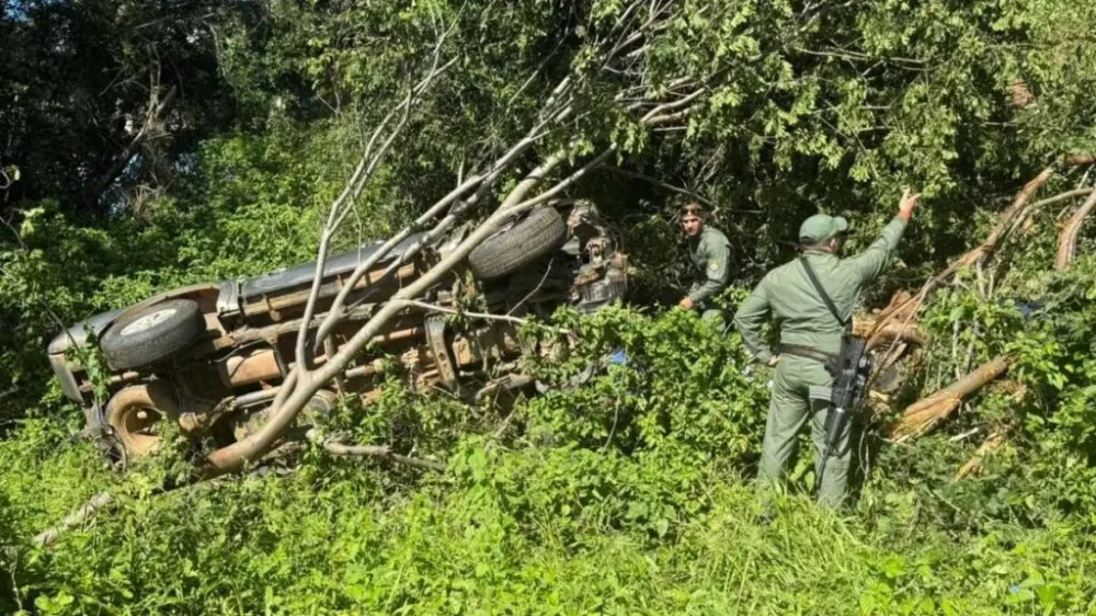 Resgate Épico: Policial Militar Salvo por Helicóptero da Ciopaer após Capotamento no Ceará