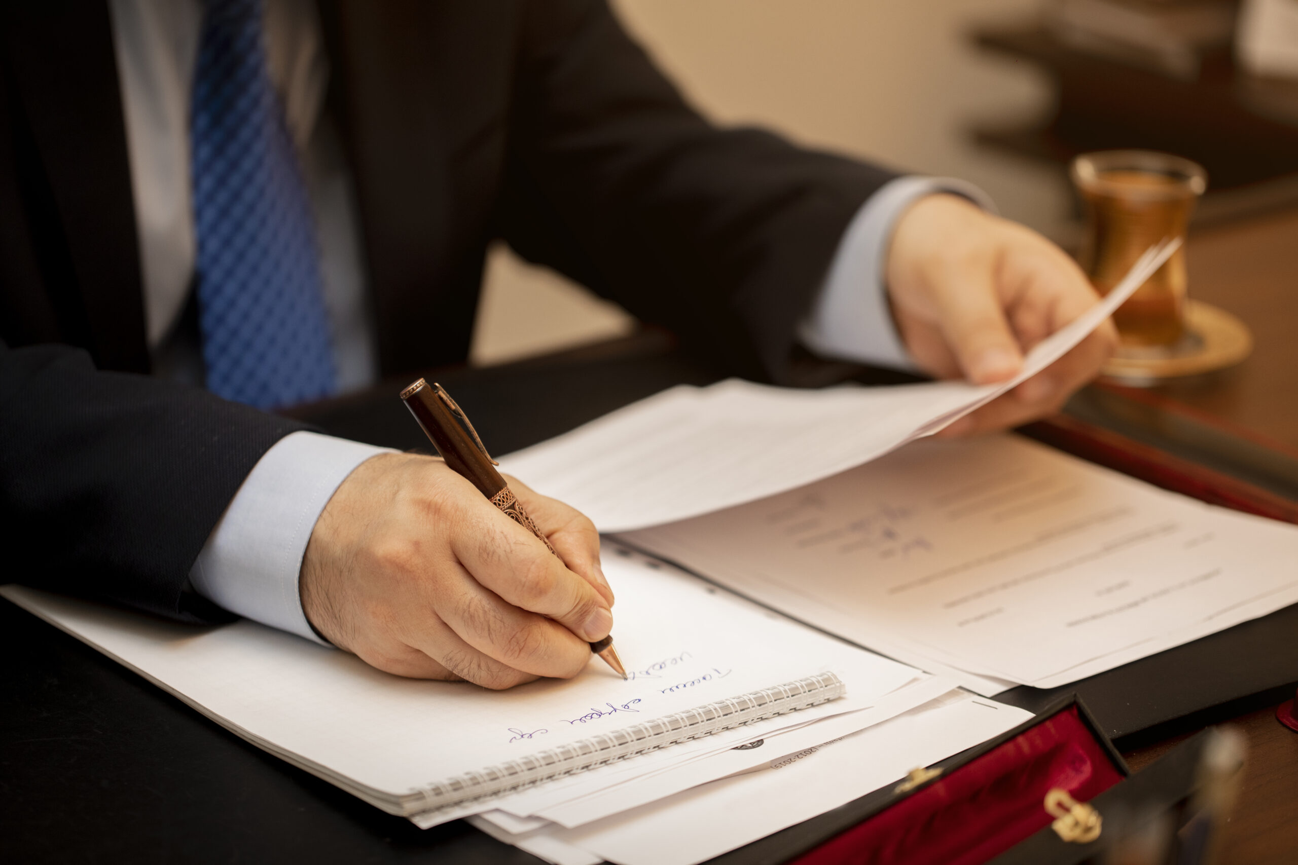 Revelia: Entenda os Consequentes Efeitos no Processo Cível