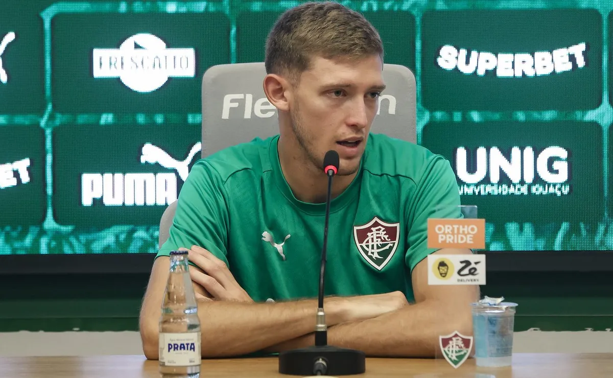 Rodrigo Castillo: O Centroavante Argentino Que Precisa se Adaptar ao Futebol Brasileiro