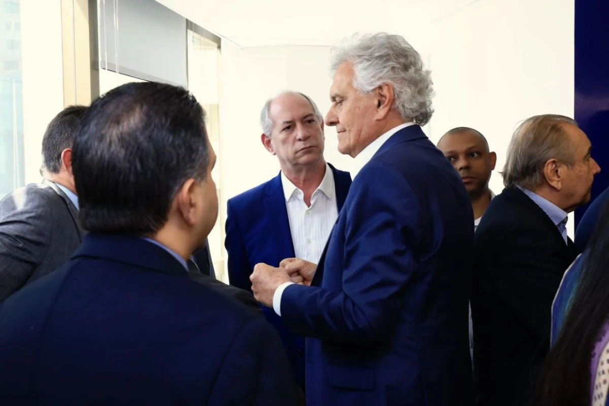 Ronaldo Caiado pode 'desaposentar' Tasso e formar chapa presidencial com PSDB