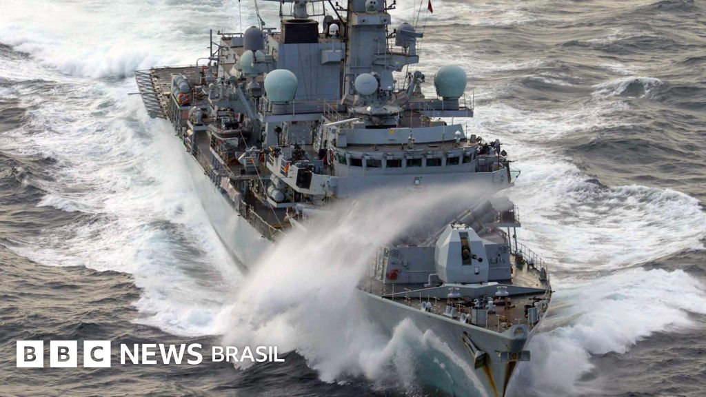 Rússia: o alerta aos britânicos após submarinos russos serem flagrados perto de cabos e oleodutos