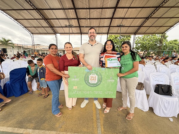 Santa Quitéria inicia programa Vale Gás para famílias vulneráveis em parceria com Governo do Ceará
