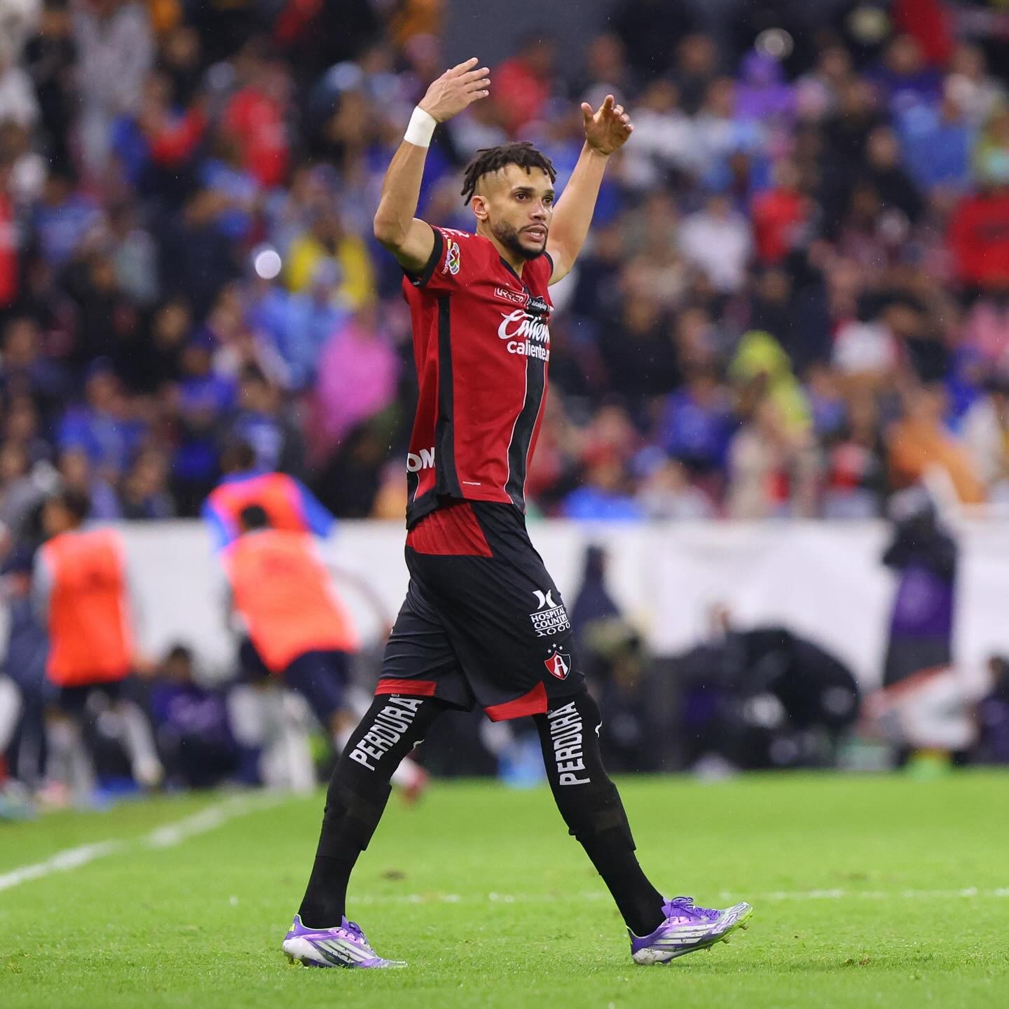 São Paulo tenta a contratação do zagueiro Matheus Dória