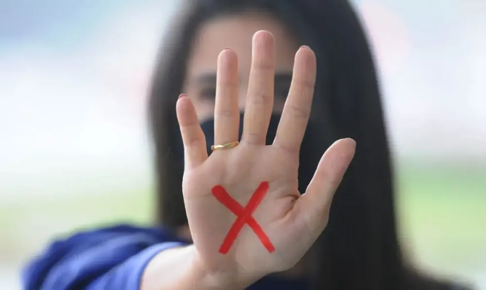 Senado Aprova Projeto que Criminaliza a Misoginia: Um Passo contra o Ódio às Mulheres