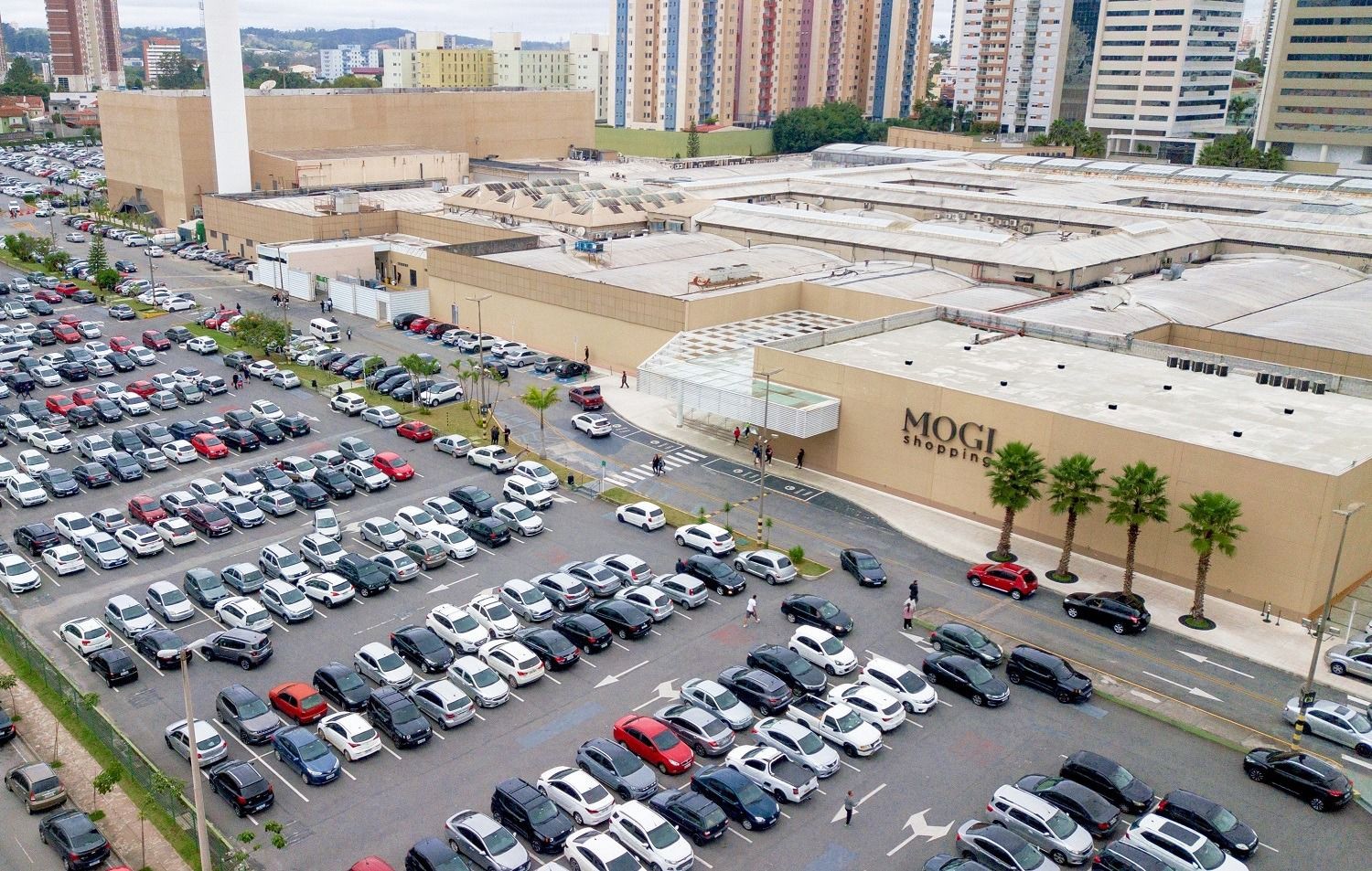 Shoppings do Alto Tietê têm mais de 50 vagas nesta terça-feira; veja lista