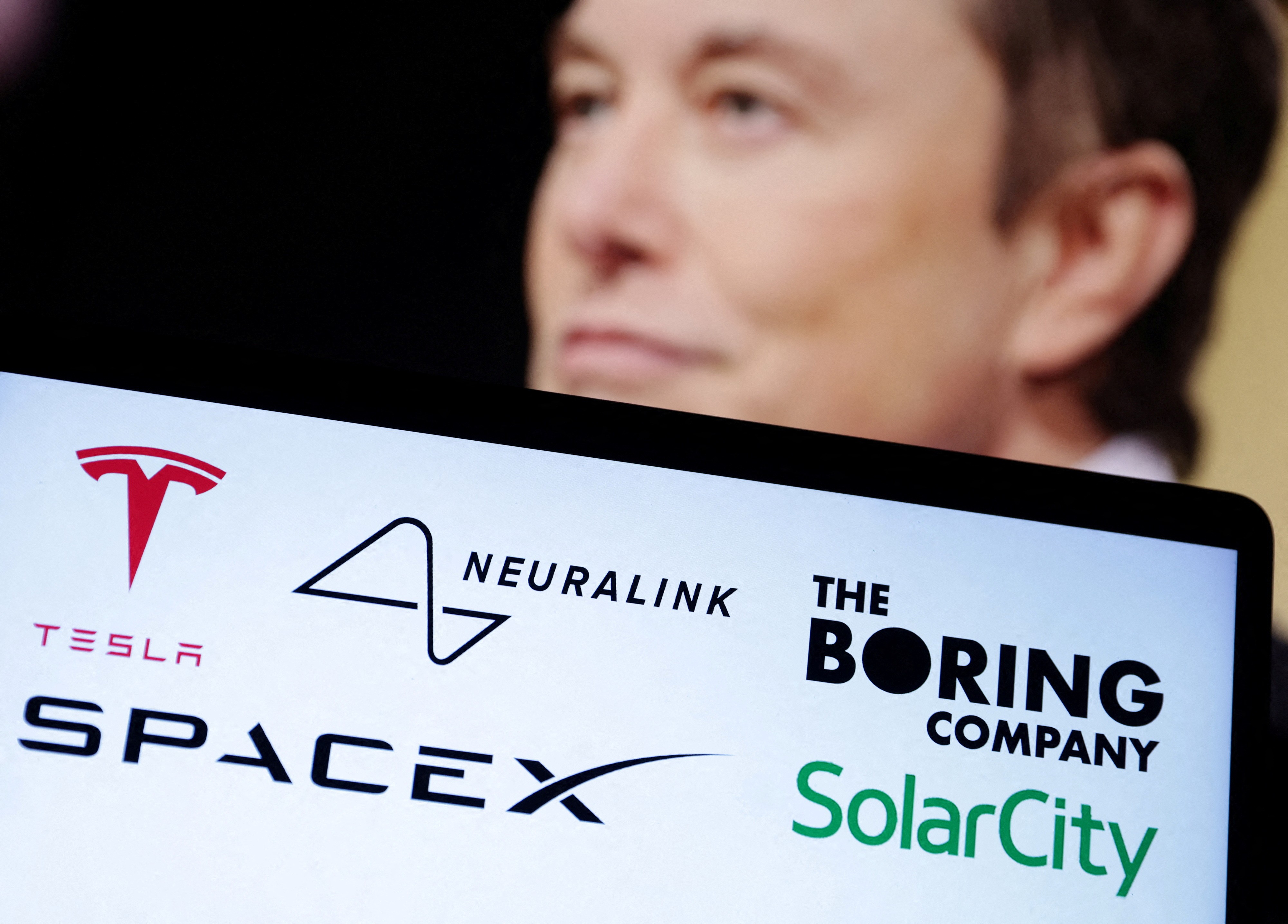 SpaceX vence contrato de US$ 2,29 bilhões para conectar sensores militares via satélites
