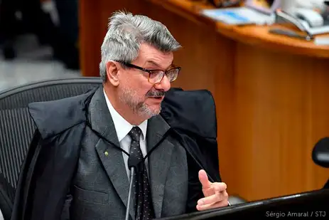 STJ decide afastar ministro investigado por assédio sexual