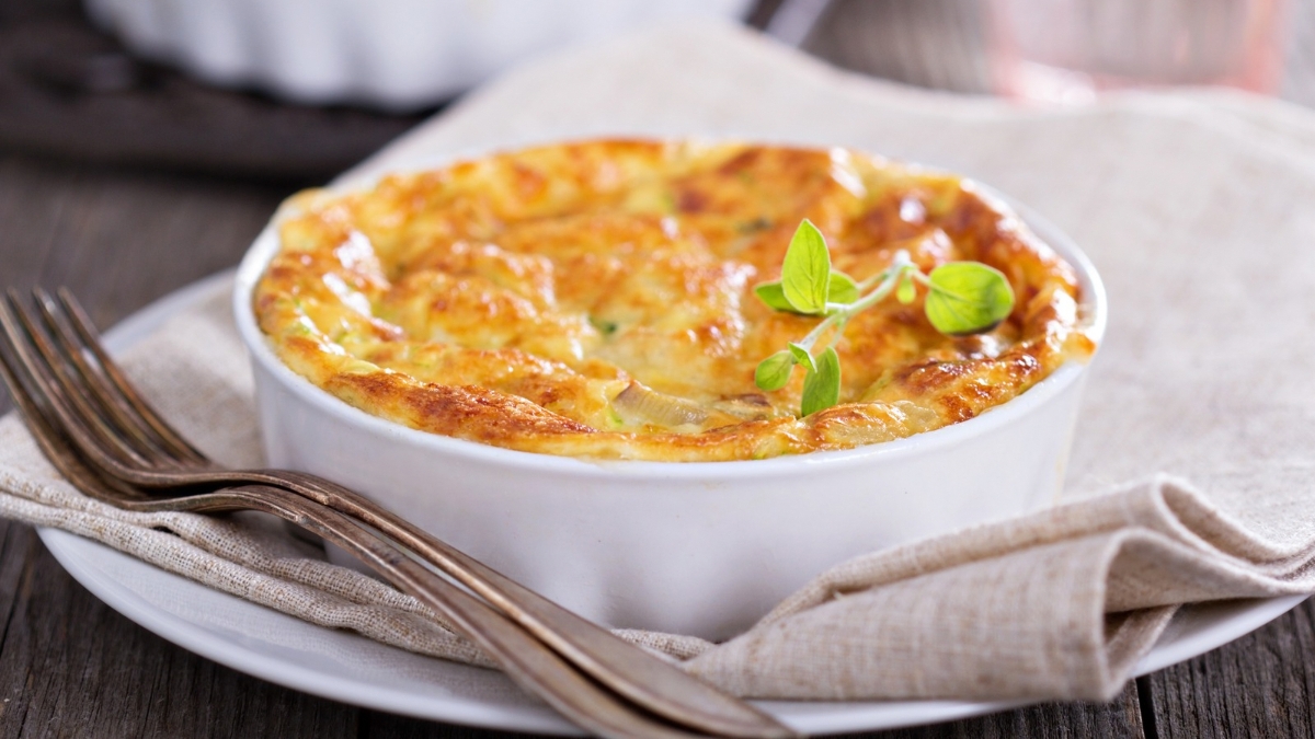 Suflê de cenoura é perfeito para quem quer provar algo fit e saboroso