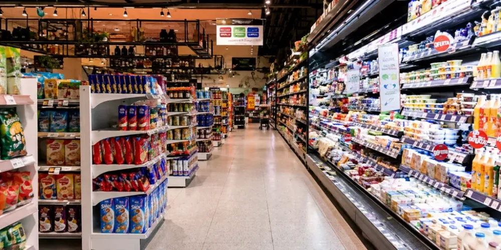 Supermercados Populares no Ceará: Revolução na Economia Local?