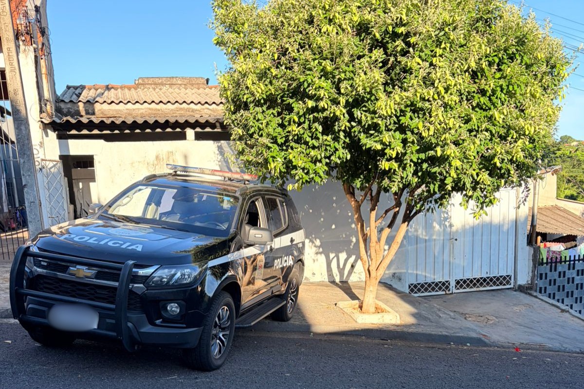 Suspeitos de sequestrar e torturar homem em ‘tribunal do crime’ são presos no interior de 