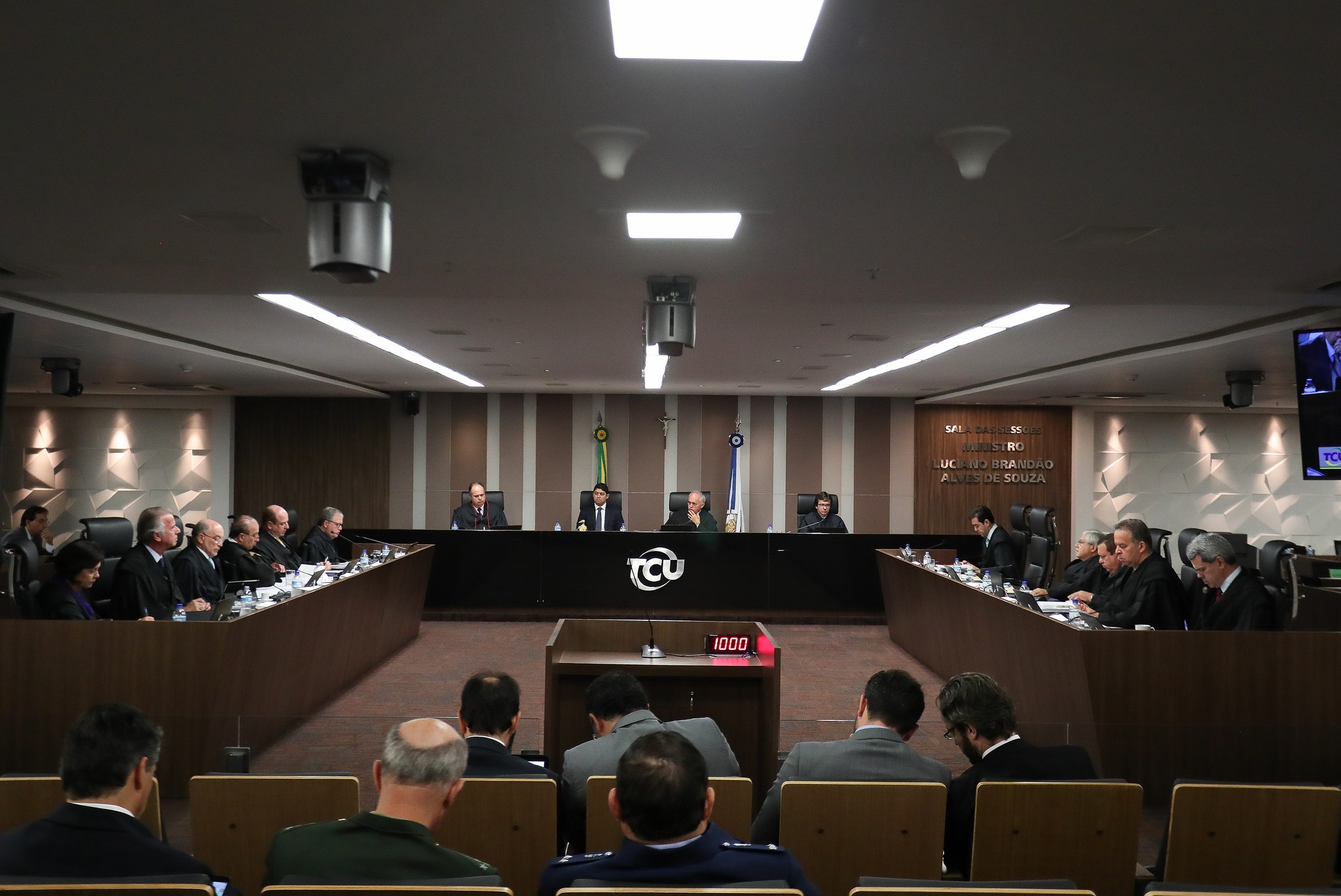 TCU Cria Benefício que Pode Aumentar Salários de Servidores em Até 15%