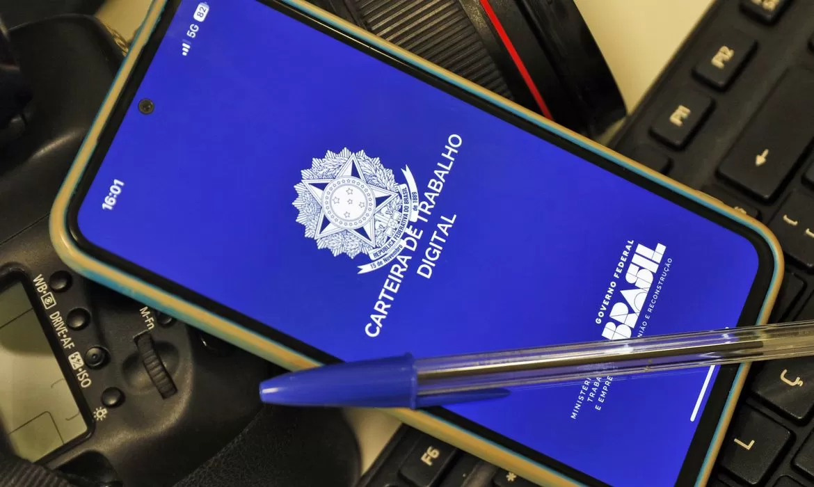 Terceirizados: Conheça seus Direitos com o Auxílio-Creche e Redução de Jornada