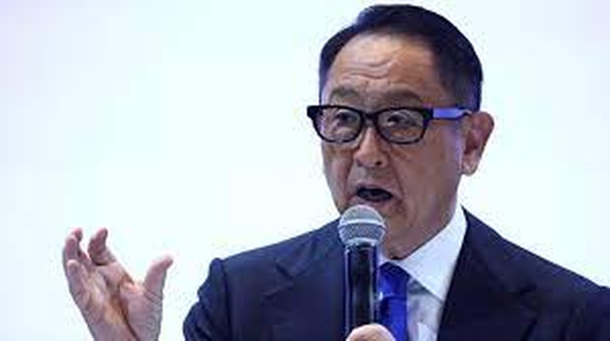 Toyota reforça aposta em motor a combustão, na contramão da China